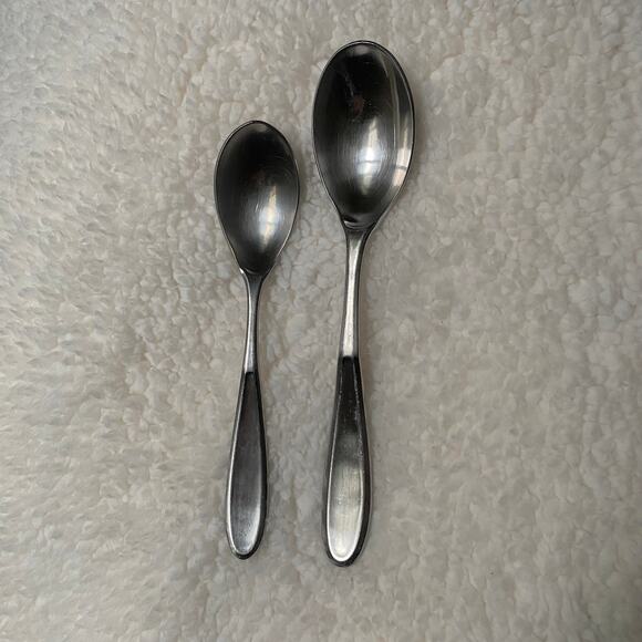 Retroneu Tivoli Contour 18/10 Stainless Flatware Soup Spoons, Set of 4